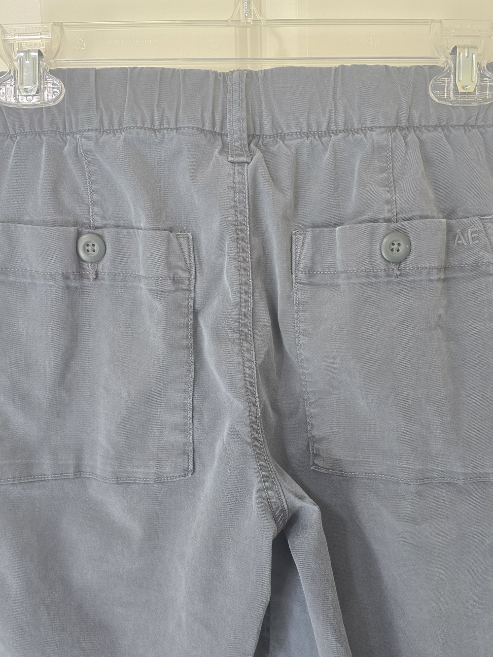 American Eagle Blue Mid Rise Baggy Wide Leg Cargo Pants Sz 4 Summer Y2k Street - Picture 4 of 10